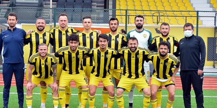 Aliağaspor FK, Hazırlık Maçında Farklı Kazandı