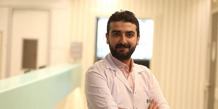 İlişkilerdeki kıskançlık sevgiye bağlanmamalı