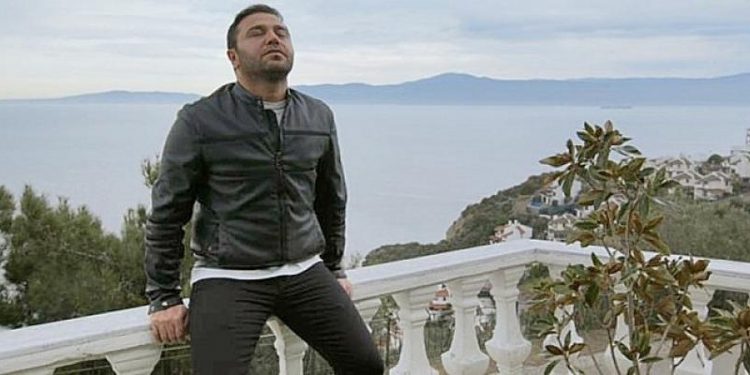 Şahabettin Aydın “Usulen” adlı teklisiyle müzikseverlerle buluştu