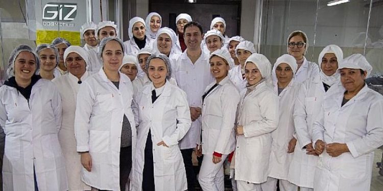 Türk kadınları Made in Turkey damgasını dünyaya taşıyor