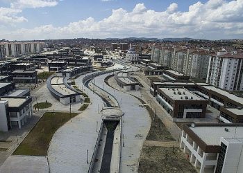 Uşak’ta yatırım seferberliği: 20 yılda 1,4 milyarlık 129