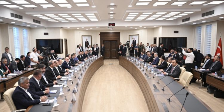 Toplu sözleşmede ilk teklifin önümüzdeki hafta gelmesi bekleniyor