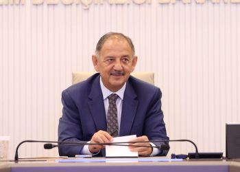 Bakan Mehmet Özhaseki’den Van depremi paylaşımı: 400 bin bağımsız bölümün dönüşümüne devam ediyoruz